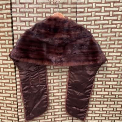 Moses Women’s Furs of Distinction Stole Shawl