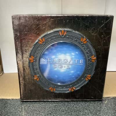 Stargate SG-1 | Complete Series Collection DVD box set (B26)