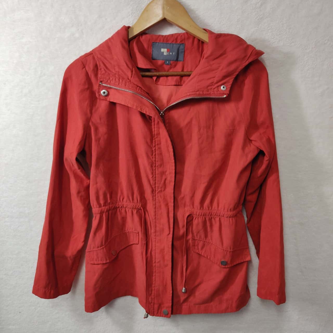 *FURTHER REDUCED* TEMT Womens Size 8 Orange Zip Jacket with Hood (s)