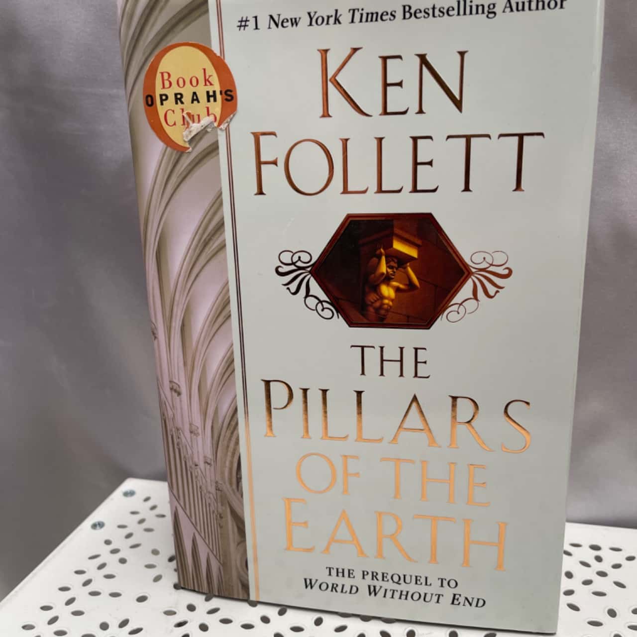 Ken Follett- The Pillars of the Earth(s)