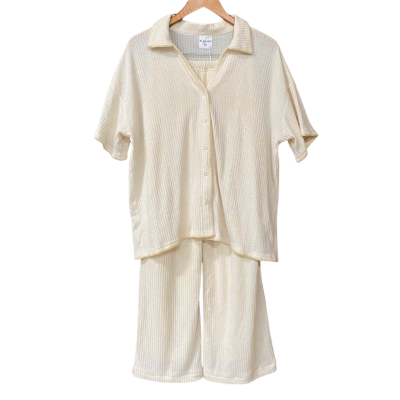 BNWT By Frankie Womens Size XS Cream Ribbed Knit Set 