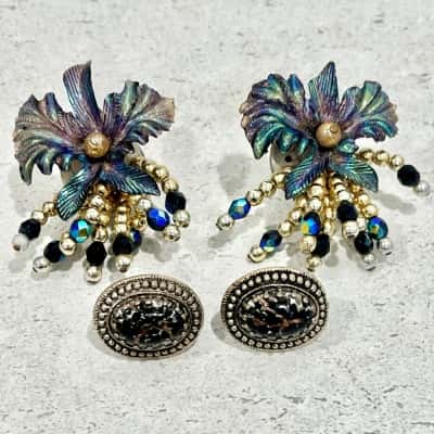 Vintage Clip on Flower Earrings & Oval Screw  On Earrings - so cool 