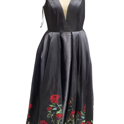  Womens  Size 12 Silk Satin Formal Dress Black  / Green / Red 
