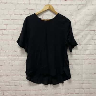 BNWT Jeanswest Womens  Size 12 Short Sleeve Top Black  
