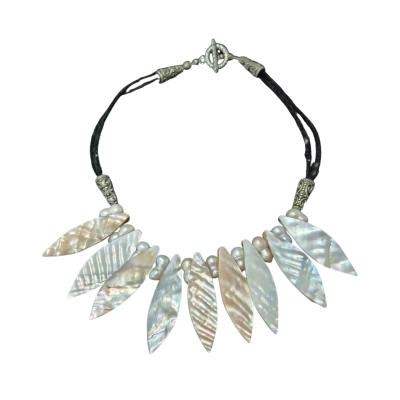 Hand Made Shell/Pearl Beaded Necklace