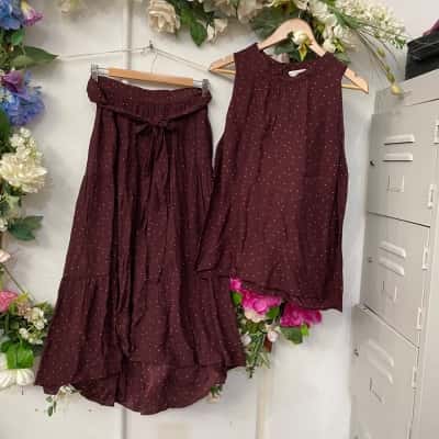 Veronika Maine Womens  Size 14 burgundy top & skirt set