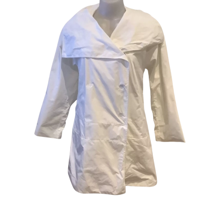 Mela Purdie. From the Mela Select Range.  Statement White Coat.  Size 10 