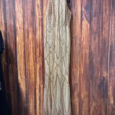Miss Ord   Size 8 Formal Dress Rose Gold new 