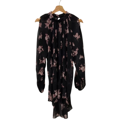 City Chic Womens  Size S Long Sleeve Top Floral 