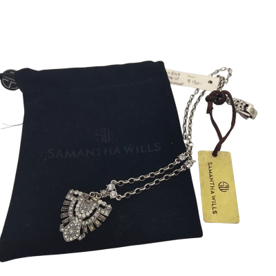 (NEW) Samantha Willis Handmade Necklace with Gem Stones