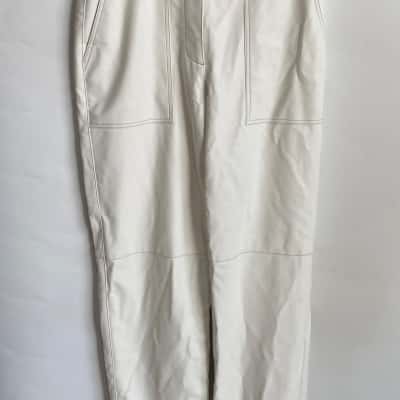 Woman's ELKA COLLECTIVE Womens  Size 8 Off White 