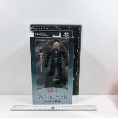 The Witcher Geralt of Rivia Figurine Sealed PreOwned As New 