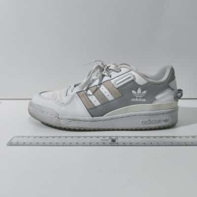 Adidas Originals Forum Low White Grey and Beige Suede Trim Sneakers PreOwned 