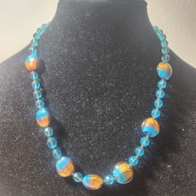 Ladies Blue Glass Beaded Necklace - EUC