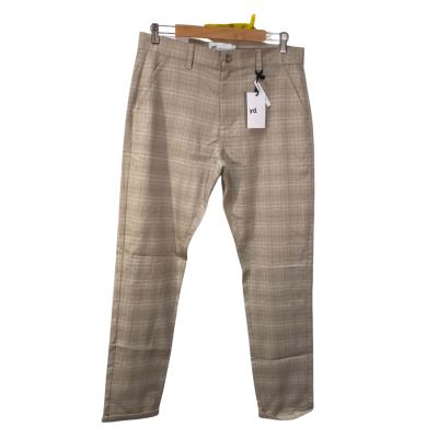 BNWT Yd. Mens Skinny Stretch Chino Pants Size 32 Natural 