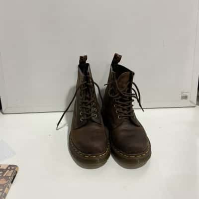 Dr Martens Unisex  Size 41 EU Boots Brown 