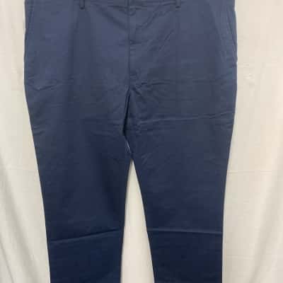  Men’s Navy Chino