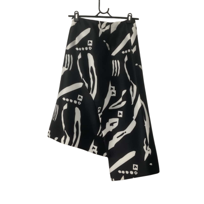 C/MEO Collective Womens  Size S Asymmetrical Hemline Skirt Black  / White 