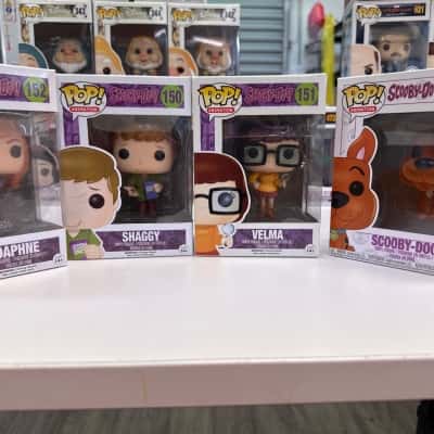 Pop figurines