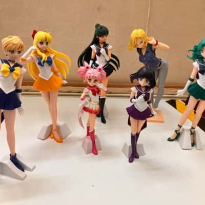 Sailor Moon figurine set 7pce