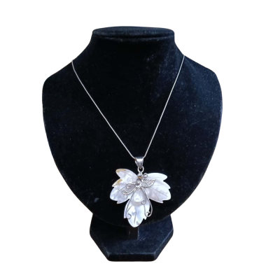  Womens Pendant Silver & White Mother Of Pearl Necklace 
