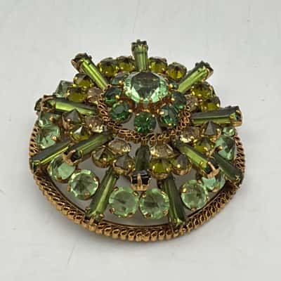 Vintage Gold Plated Green Stone Brooch - Made in Austria 
