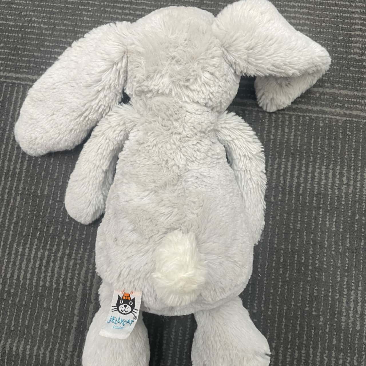 Jellycat Raspberry Rabbit Jellycat Rabbit (s)