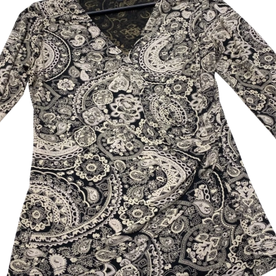  Blooms Womens  Size M Blouse 
