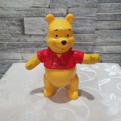 Vintage McDonald's winnie the pooh Happy Meal early 200
