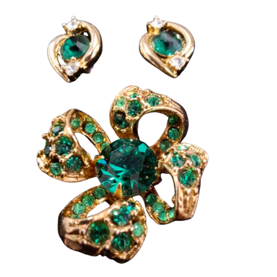  Womens Green& White stone Gold tone earrings & Button/ Brooch Green stone