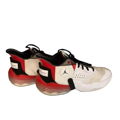 Air Jordan react elevation Mens Sneakers Red / White 