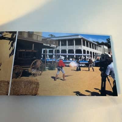 1991 Universal Studios Retro Postcard Booklet 