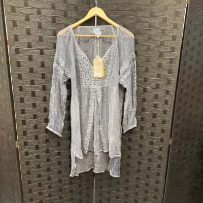  Womens Sixty Days  Size L Long Sleeve Top Grey 