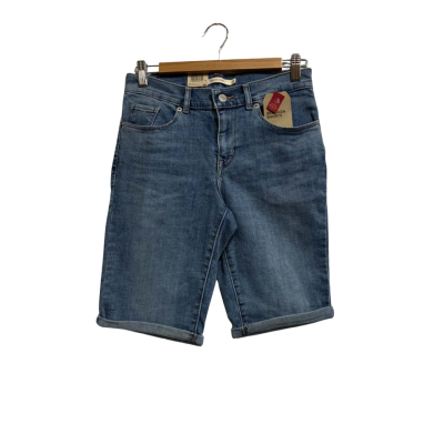 Levis Women's Size 24 Bermuda Denim Shorts 