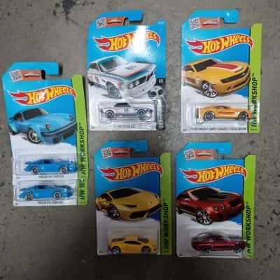 Hot Wheels Assorted x 6