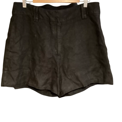 Country Road shorts Size 14 Black  