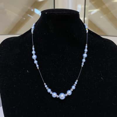  Womens blue pearl necklace and earrings set 