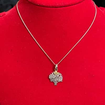 925 Marked Womens Neckalce w/ Tree/Bird Pendant 