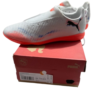 Puma Future 8 Indoor Footballs Boots UNISEX  Size US 9.5 RRP $100.00