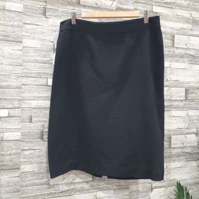 Country Road Women's  Size 14 Midi Skirt / Pencil Skirt Black  