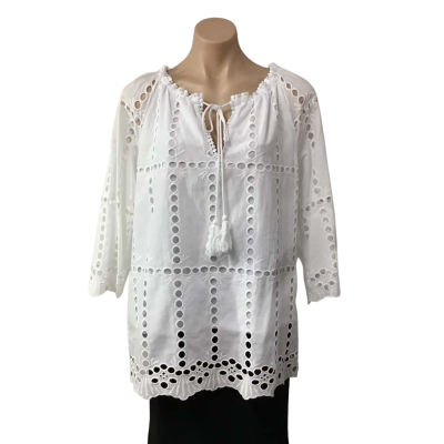 W-Lane Womens Size 14 White Cut-out Embroidered 3/4 Sleeve Top