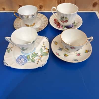 Tea cup and saucer bundle x4 