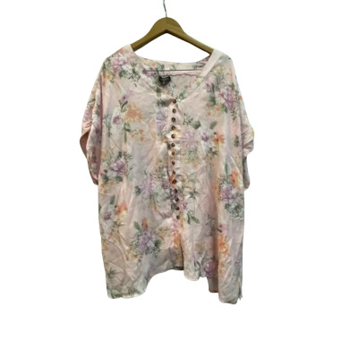 Autograph Womens  Size 22 top