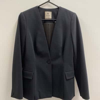 Atelier Size 10 Blazer Black  