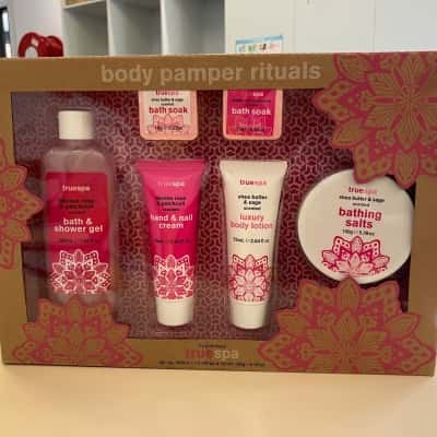 Body Pamper Rituals Bath Set