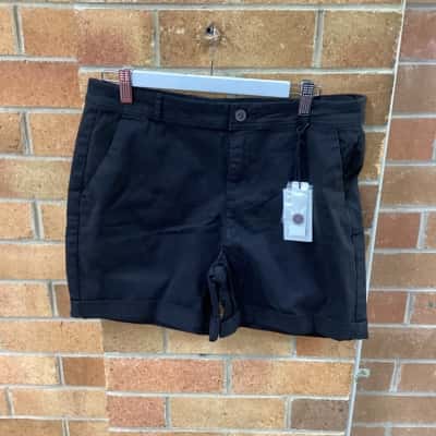 Jeanswest Womens  Size 12 Black  chino shorts