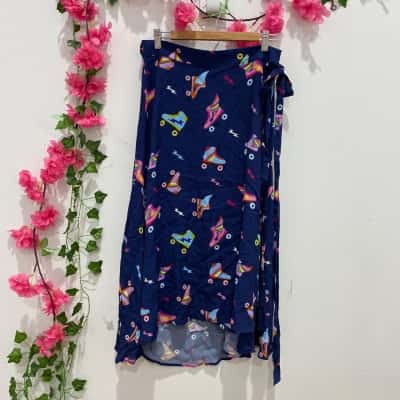 Harvest Lane Womens Roller Skate Prints Wrap Skirt Size 12 Navy Blue 