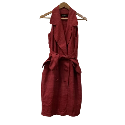 Ian Burns Womens Size 8 Sleeveless Dress  Burnt Orange