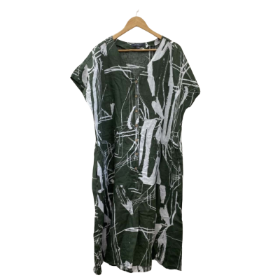 Yarra Trail Womens  Size 18 Maxi Short Sleeve Dress  Green / White 