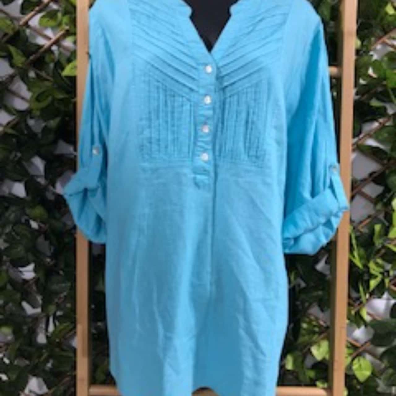 Millers Women's linen shirt Size 20 Aqua